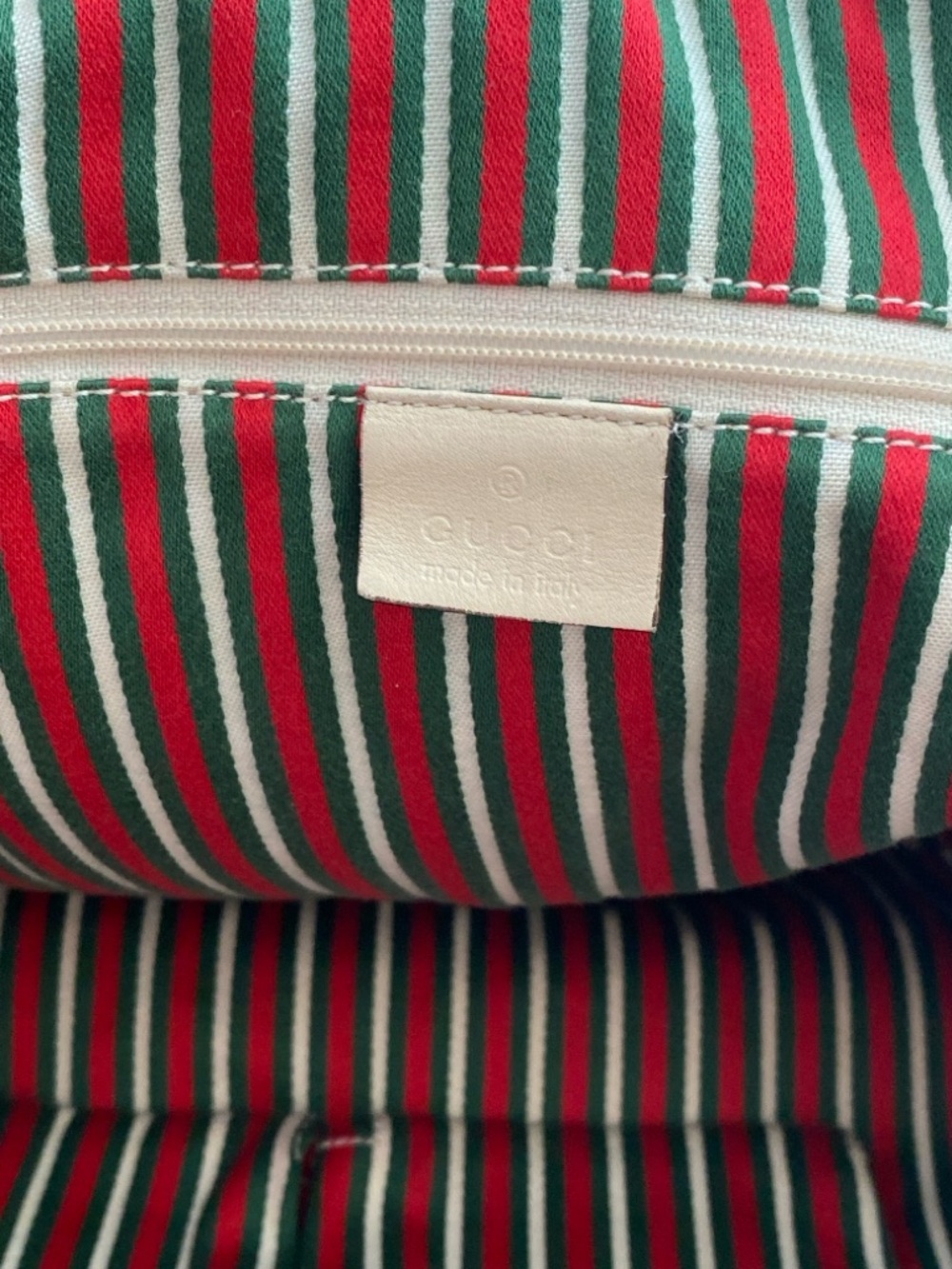 Gucci Britt Tote Bag - Picture 6 of 7